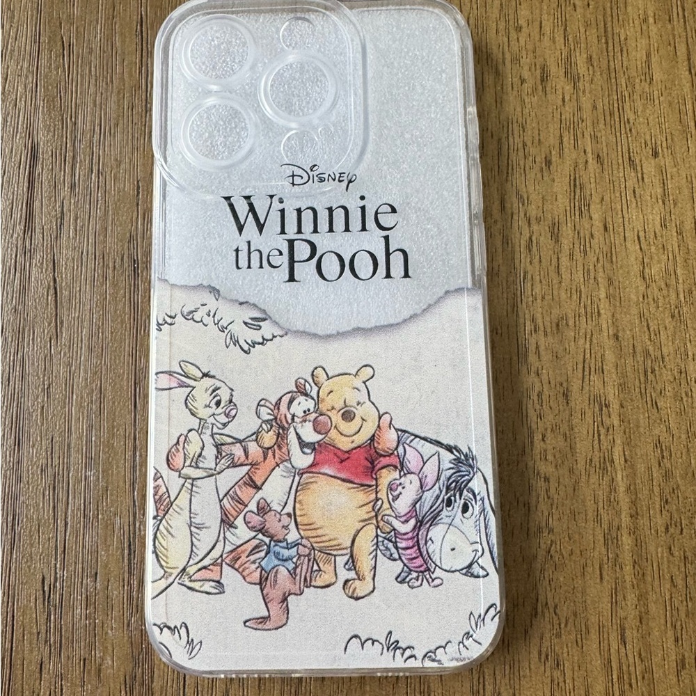 Disney Winnie the Pooh Clear IPhone 15 Pro case!